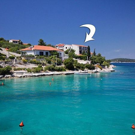 Apartments And Rooms Porto Ražanj Екстериор снимка