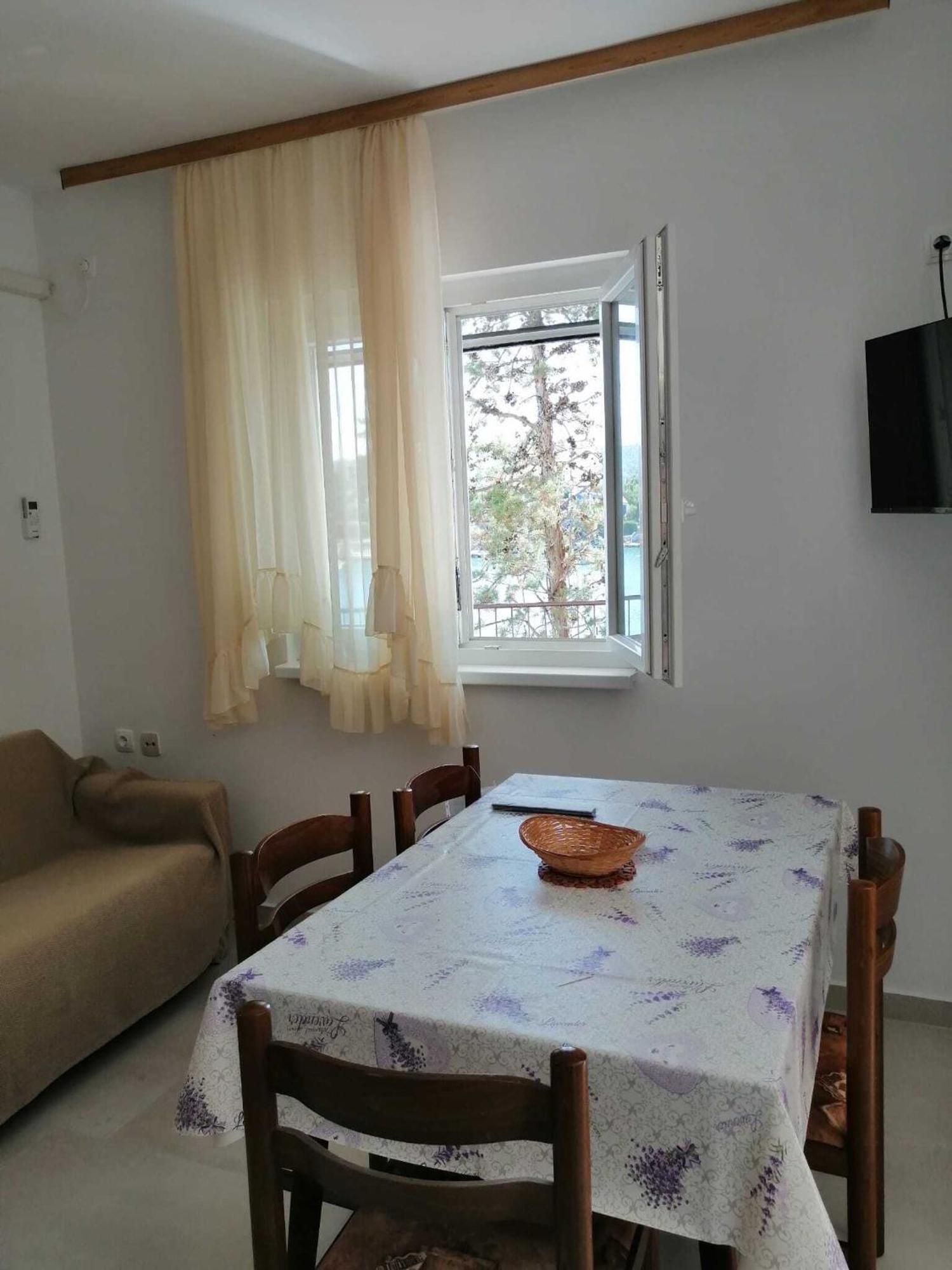 Apartments And Rooms Porto Ražanj Екстериор снимка